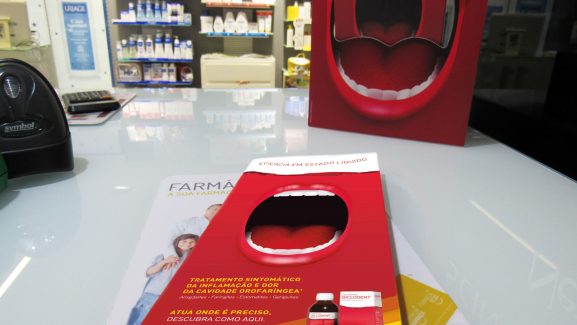 diclodent-flyer-e-porta-flyer